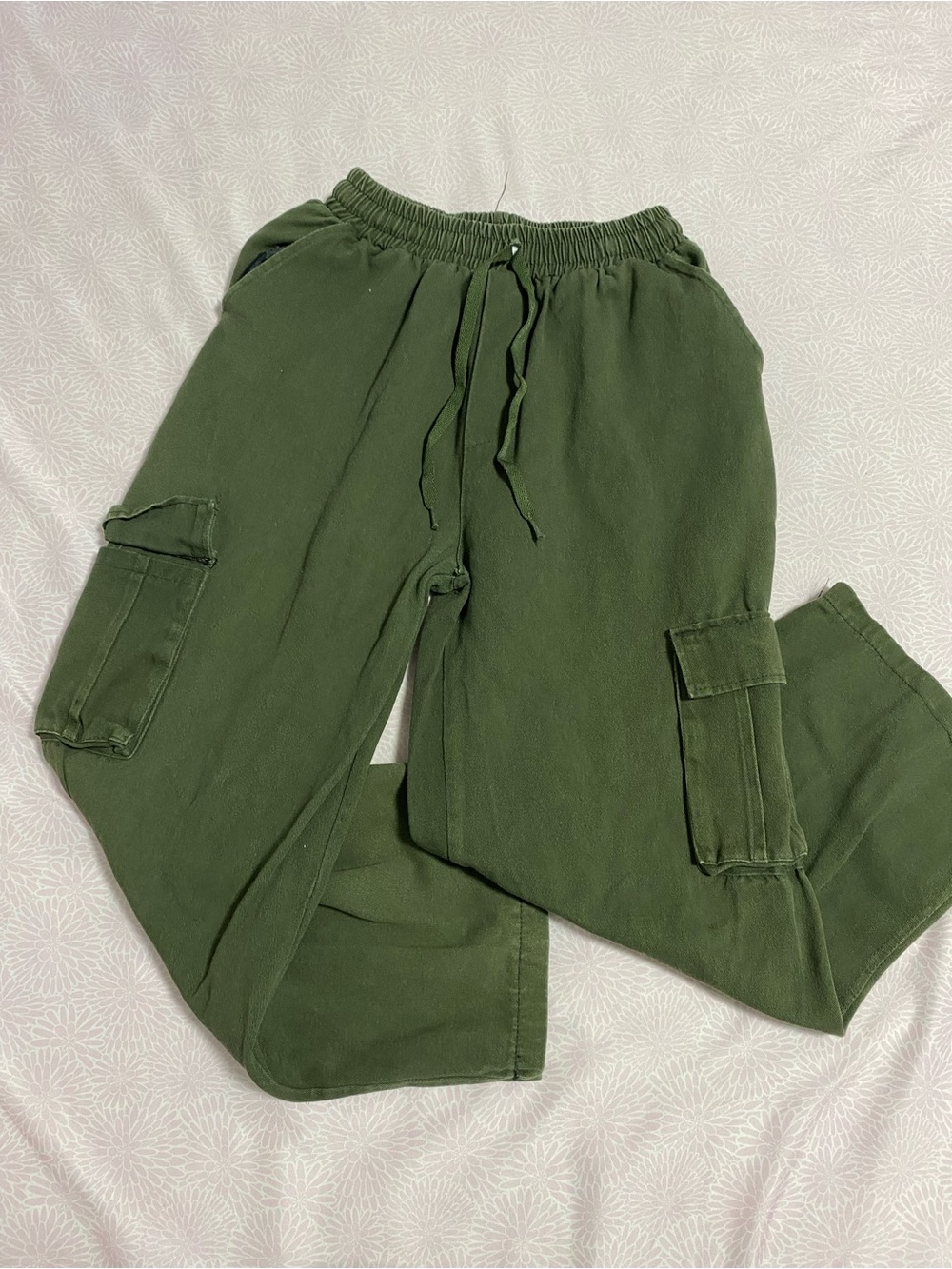 Men's Olive Green Cargo Pants with Drawstring Waist